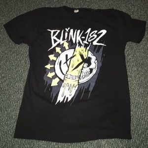 Blink 182 shirt
